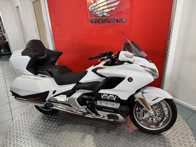  2023 Honda GL1800 Gold Wing Tour DCT