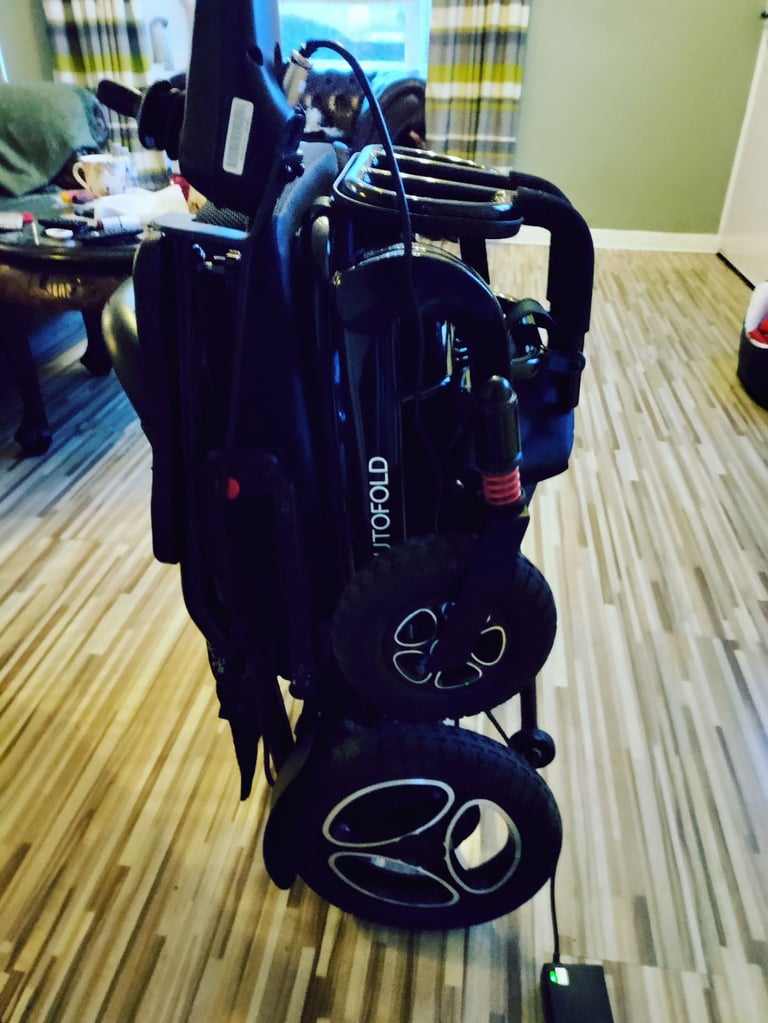 DRIVE AUTO FOLD POWER CHAIR