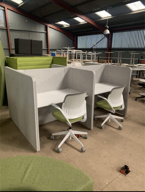 Office desk 