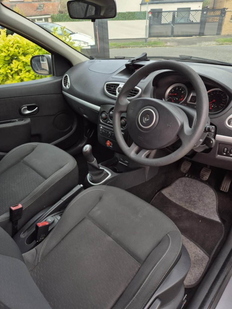 Renault, CLIO, Hatchback, 2010, Manual, 1149 (cc), 5 doors