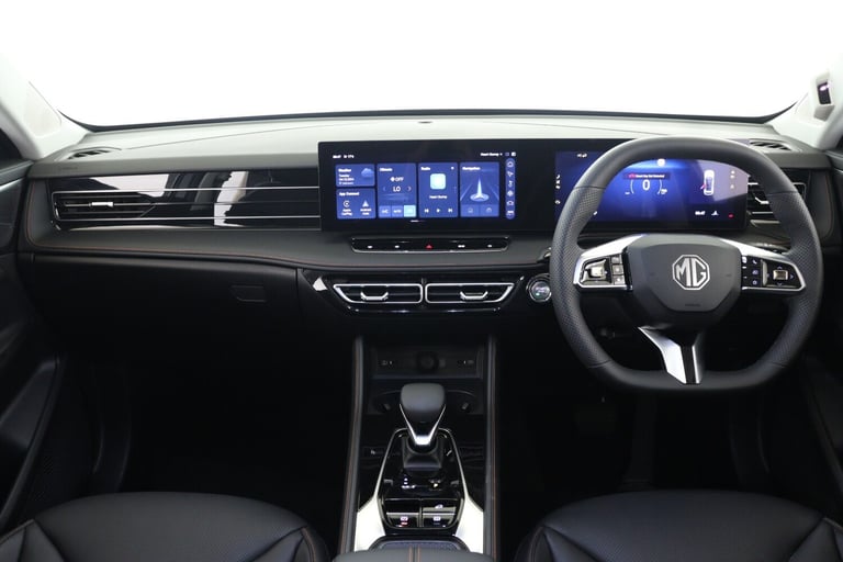 2025 MG MG HS 1.5 T-GDI Hybrid+ Trophy 5dr Auto Hatchback Hybrid Automatic