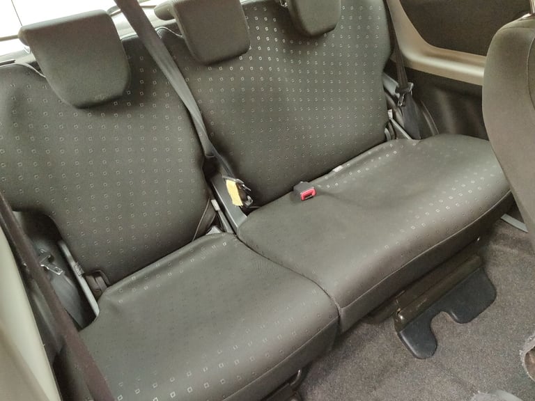 TOYOTA YARIS T2 1.0 VVT-I 2008 08 REG MET SILVER 3 DOORS  5 SPEED MANUAL 132K MILES ULEZ FREE SUPERB