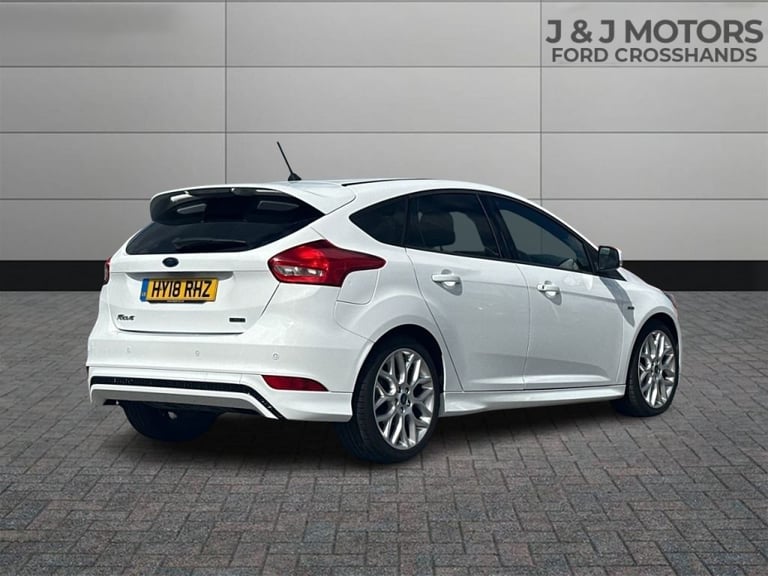  Ford Focus 1.0 EcoBoost 140 ST-Line Navigation 5dr Petrol
