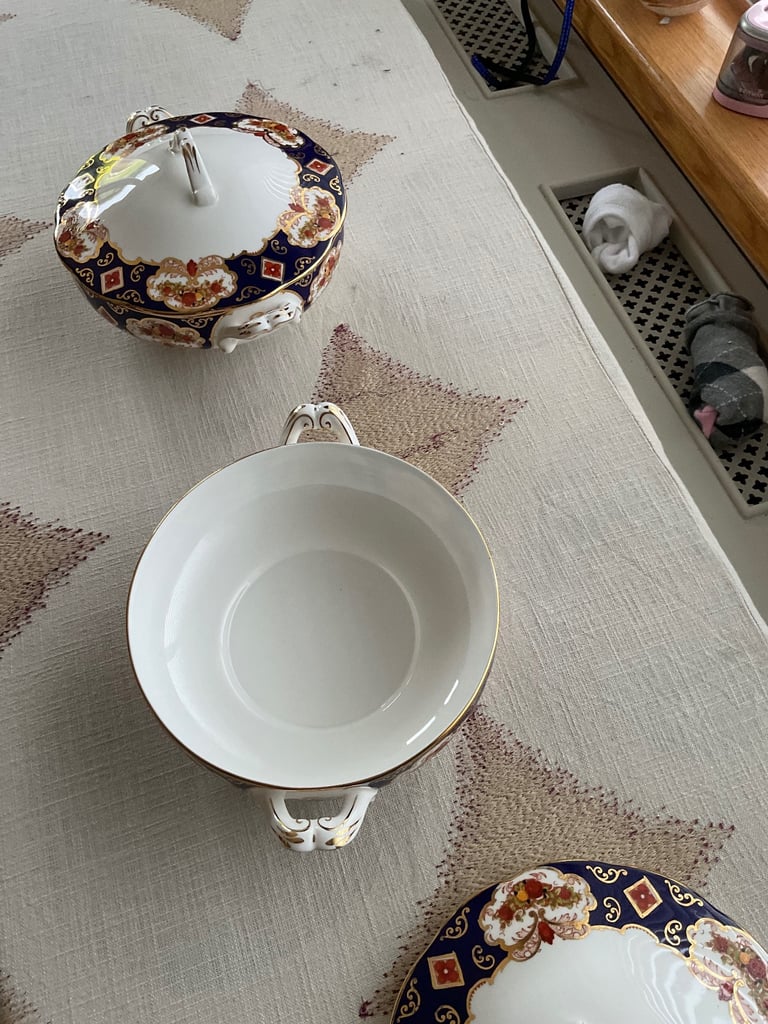 image for Vegetable dishes covered lovely 