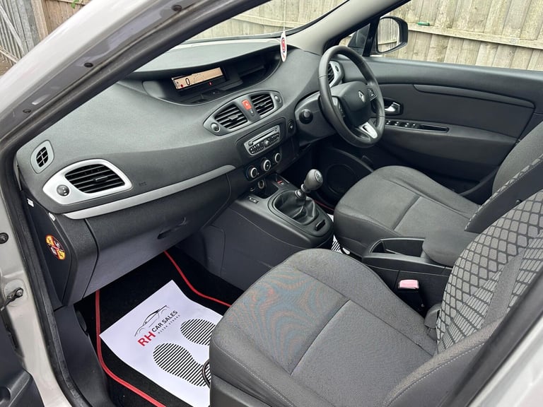 2010 Renault Scenic 1.5 dCi I-Music Euro 4 5dr MPV Diesel Manual
