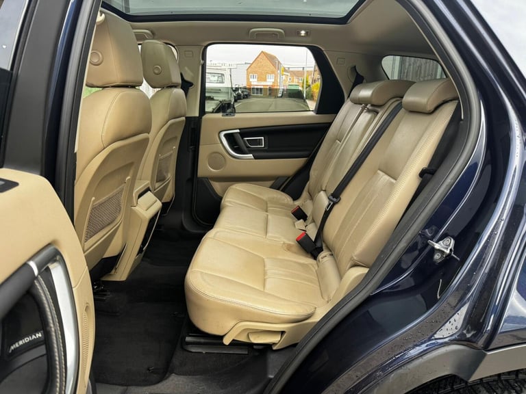 2017 Land Rover Discovery Sport 2.0 TD4 HSE Auto 4WD Euro 6 (s/s) 5dr ESTATE Diesel Automatic