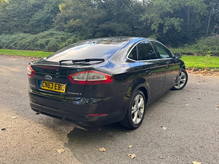 2013 Ford Mondeo 2.0 TDCi Titanium X Business Edition Euro 5 5dr HATCHBACK Diesel Manual