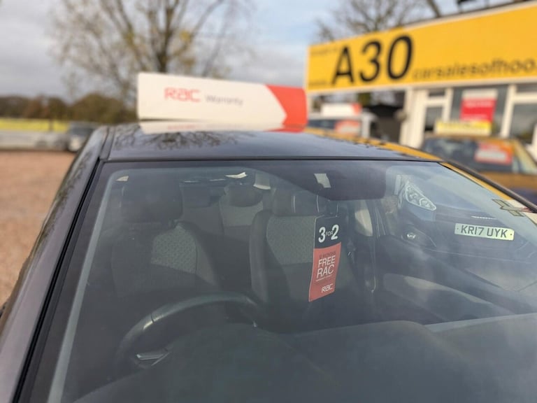 2015 Toyota Yaris 1.4 D-4D Icon Euro 6 5dr Hatchback Diesel Manual