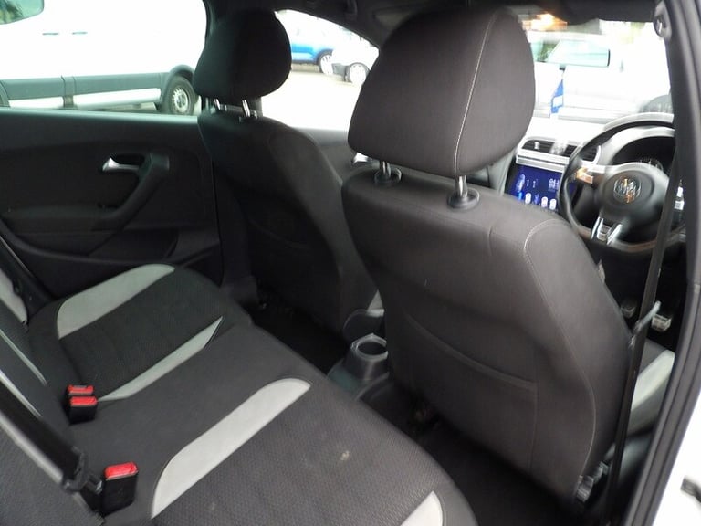 2014 Volkswagen Polo TSI R-Line Hatchback Petrol Manual