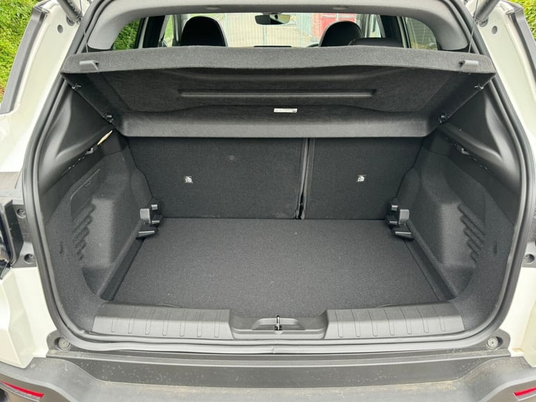 2025 Jeep Avenger 1.2 e-Hybrid Summit 5dr DCT Hatchback Petrol Automatic