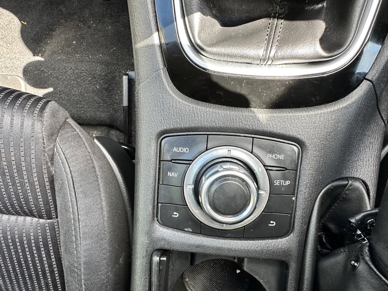 2013 Mazda Mazda6 2.2 SKYACTIV-D SE Nav Euro 6 (s/s) 4dr SALOON Diesel Manual