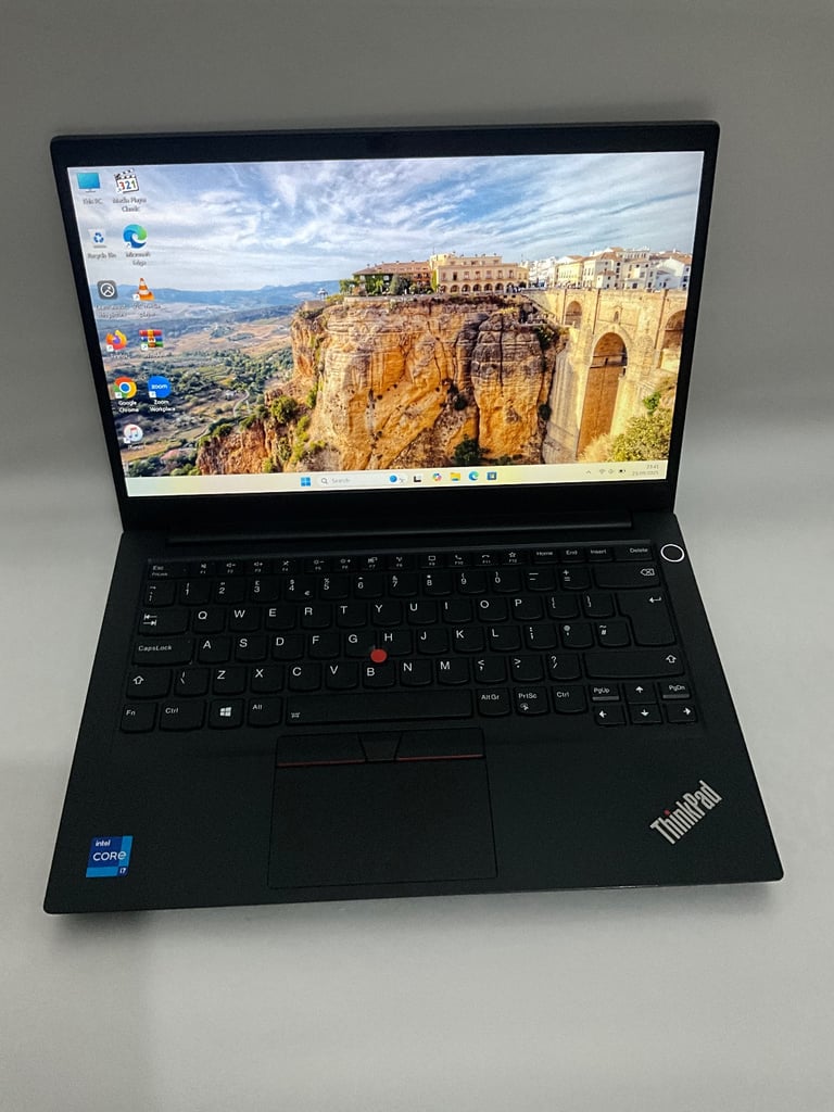 image for Lenovo Thinkpad E14 Gen 2 14&quot; i7-11th Generation 16GB RAM 1TB SSD
