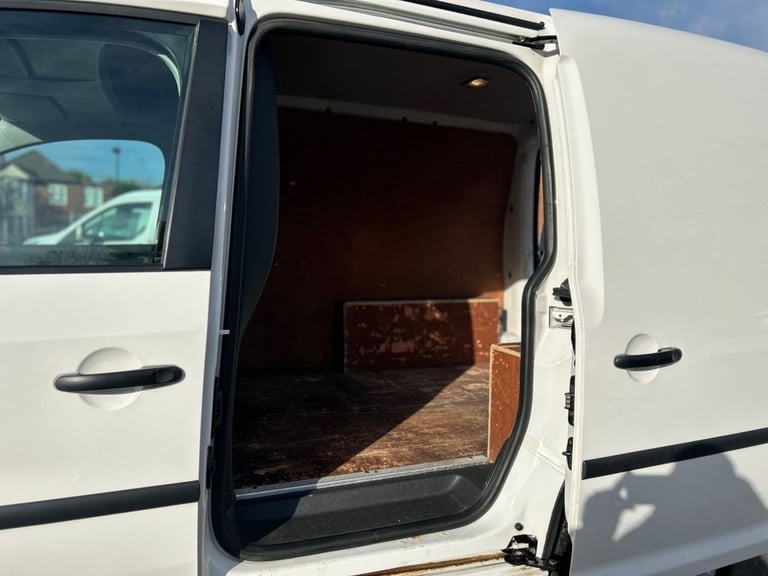 2015 Volkswagen Caddy 1.6TDI C20 STARTLINE P/V 5dr L1H1 LOW MILEAGE, 4 SERVICES PANEL VAN Diesel ...