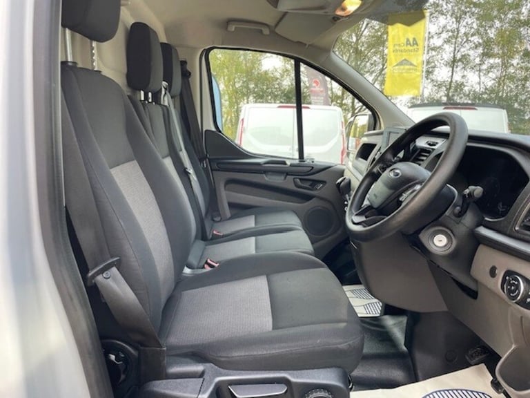 2022 Ford Transit Custom 300 EcoBlue Leader Panel Van Diesel Manual