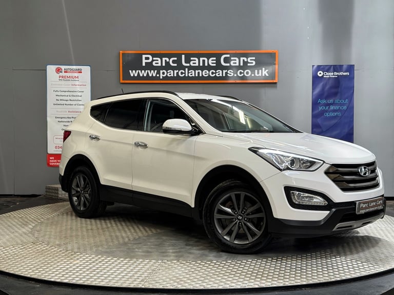 2014 Hyundai Santa Fe 2.2 CRDi Premium SUV 5dr Diesel Manual 4WD - ONLY 47000
