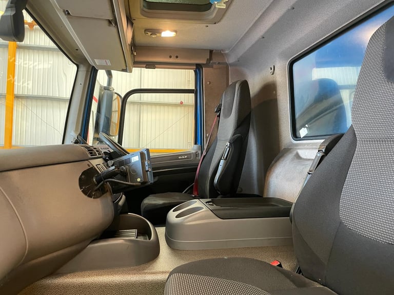 DAF CF330 *EURO 6*, 6X2 CURTAINSIDER/STEEL CARRIER - 2017 - MX17 DVF