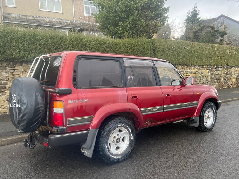TOYOTA LAND CRUISER AMAZON VX LIMITED 4.2TD AUTO 4X4 RED