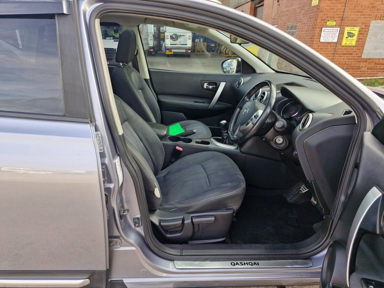 2010 Nissan Qashqai 1.5 dCi N-Tec 5dr HATCHBACK Diesel Manual