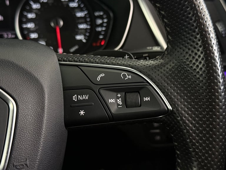 2017 Audi Q5 2.0T FSI Quattro S Line 5dr S Tronic ESTATE PETROL Automatic