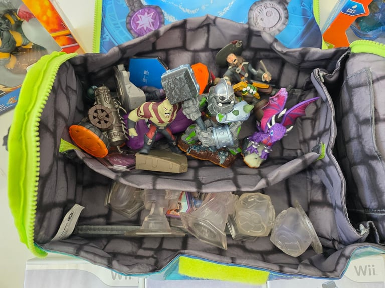 Skylanders bundle 