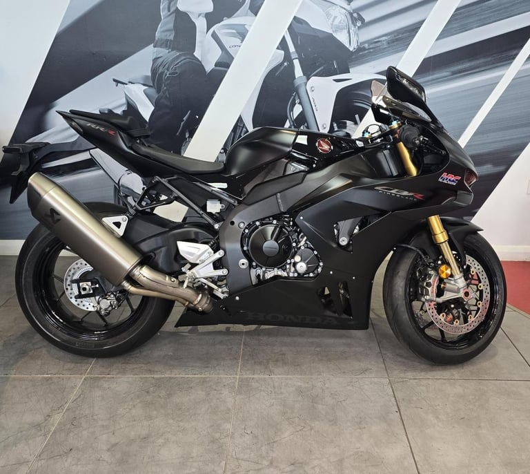image for 2024 HONDA CBR1000RR-R FIREBLADE SP