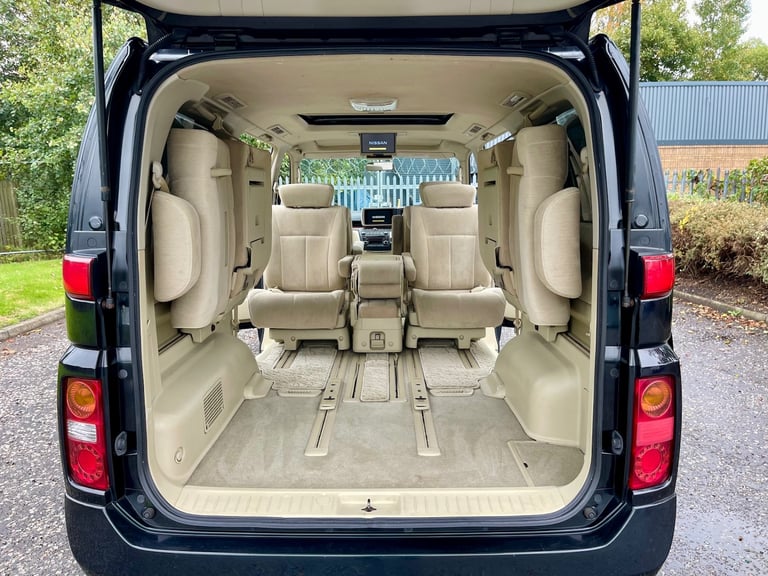 2016 Nissan Elgrand HIGHWAY STAR 3.5 V6 4WD PETROL MPV TWIN SUNROOF  MPV PETROL Automatic