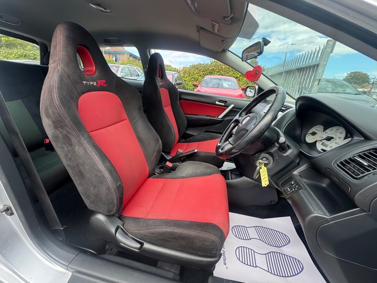 2005 Honda Civic 2.0 i-VTEC Type-R 3dr / 13 SERVICES / FACELIFT EP3 CIVIC