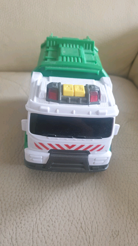 Toy rubbish lorry