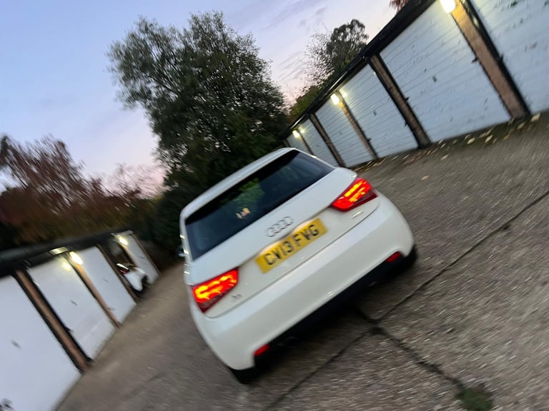 Audi, A1, Hatchback, 2013, Semi-Auto, 1390 (cc), 3 doors