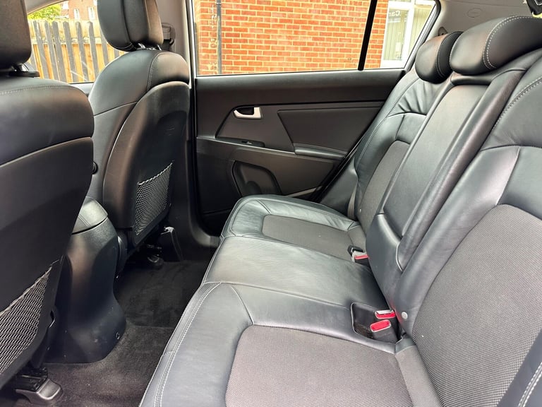2013 Kia Sportage 1.6 GDi EcoDynamics 2 2WD Euro 5 (s/s) 5dr ESTATE Petrol Manual
