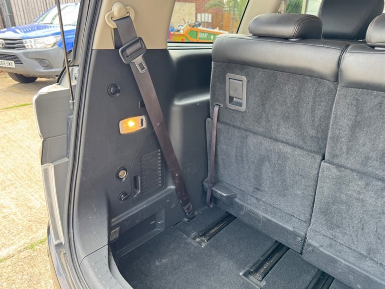 2019 Nissan Elgrand NISSAN ELGRAND HIGHWAYSTAR S 2.5L PETROL 8 SEATER 4WD AUTO, ULEZ, 69-19, FR M...