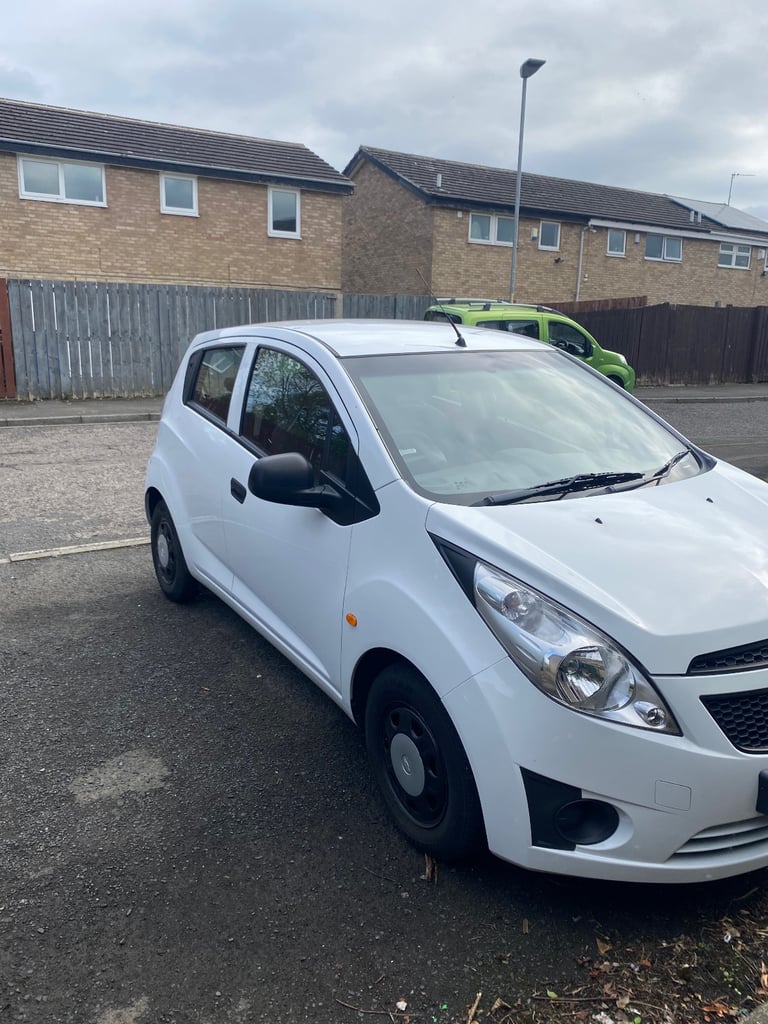 Chevrolet, SPARK, Hatchback, 2012, Manual, 995 (cc), 5 doors