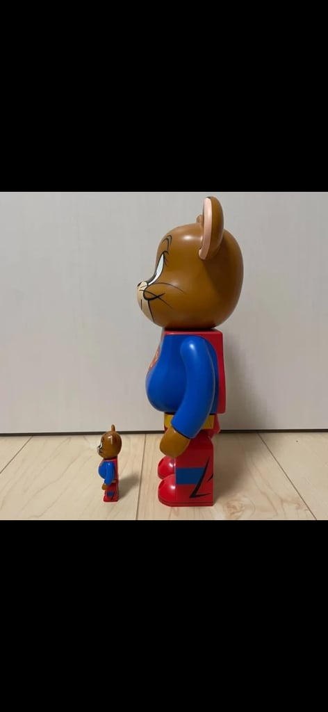 Tom and jerry superman bearbrick