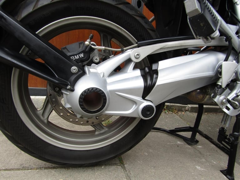 BMW R 1200GS* MILES 10.850*LUGGAGE * FULL SERVICE HISTORY* FANTASTIC CONDITION .