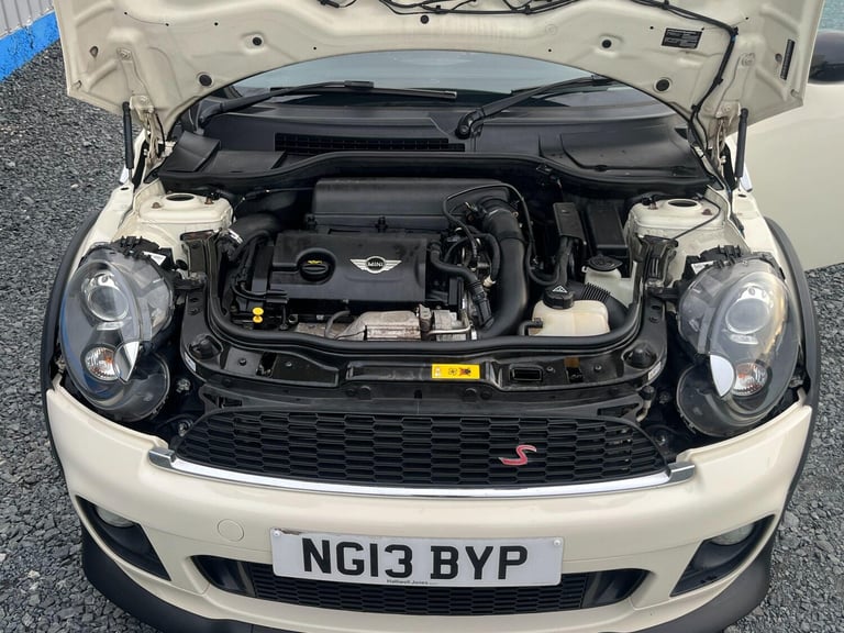 2013 MINI Hatch COOPER S JCW PACK HATCHBACK Petrol Manual