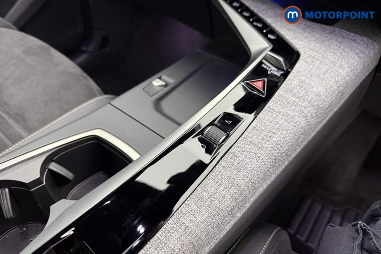 2024 Peugeot 3008 1.2 Hybrid 136 GT 5dr e-DSC6 SUV Petrol Automatic