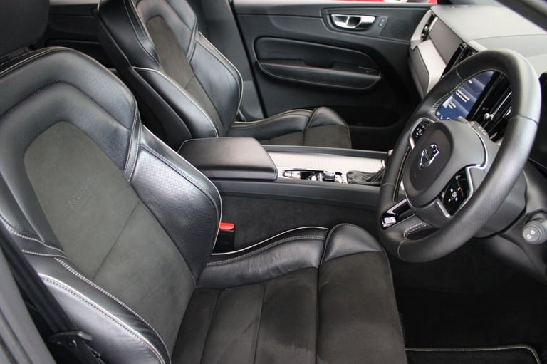 2018 Volvo XC60 2.0 D4 R DESIGN 5dr AWD Geartronic ESTATE DIESEL Automatic