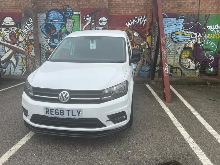 Volkswagen Caddy 2.0 TDI C20 BlueMotion Tech Highline Panel Van 