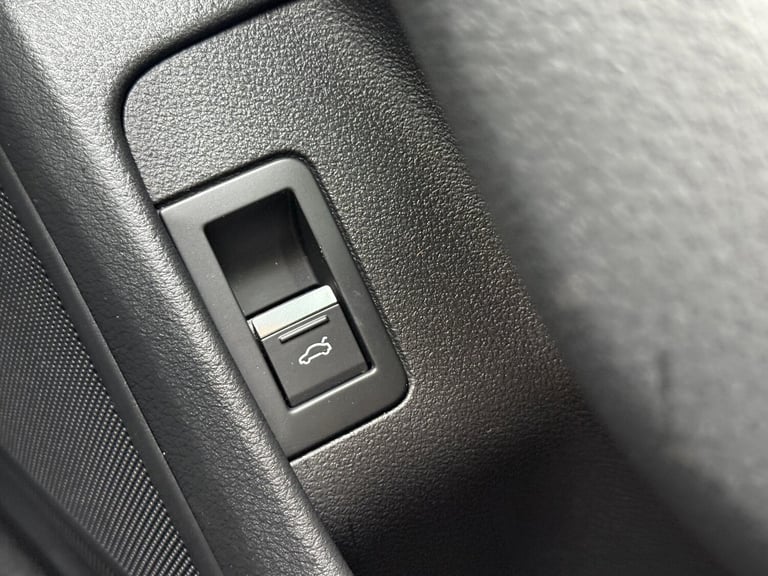  Audi A6 Allroad 3.0 TDI V6 50 Sport Estate 5dr Diesel Tiptronic quattro Euro 6 (s/s) (286 p Dies...