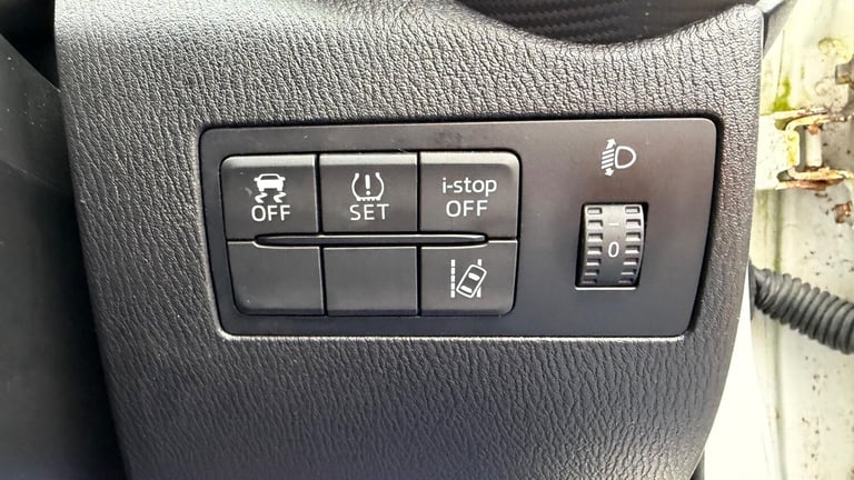 2015 Mazda Mazda2 1.5 SKYACTIV-G SE-L Euro 6 (s/s) 5dr Hatchback Petrol Manual