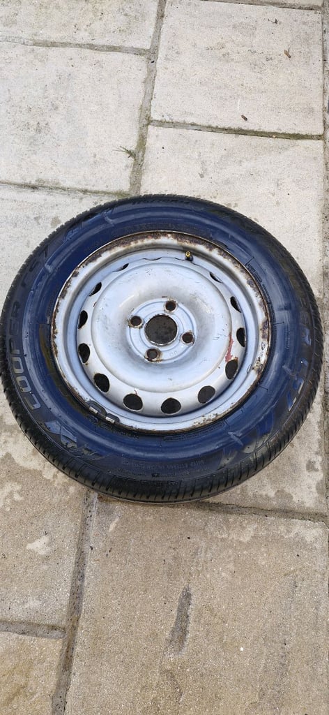 image for Combo corsa wheel and tyre 14"