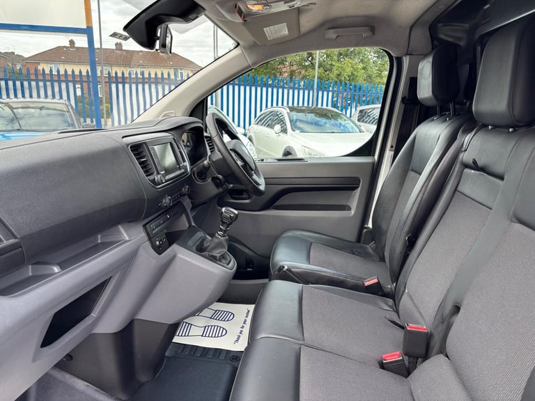 2020 Vauxhall Vivaro 1.5 Turbo D 2700 Sportive L1 H1 Euro 6 (s/s) 5dr PANEL VAN Diesel Manual