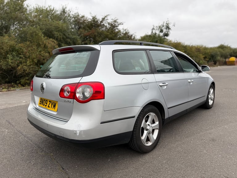Volkswagen, PASSAT, Estate, 2009, Semi-Auto, 1968 (cc), 5 doors