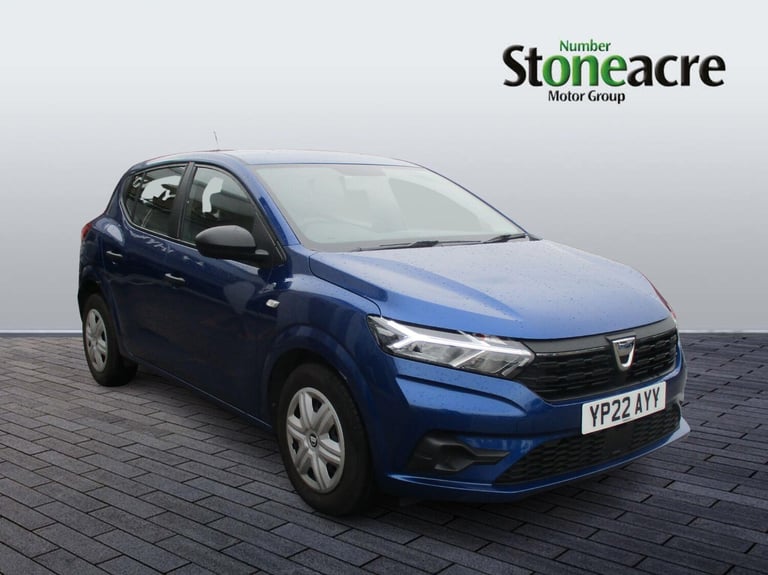 image for 2022 Dacia Sandero Essential TCe 90 HATCHBACK Petrol Manual