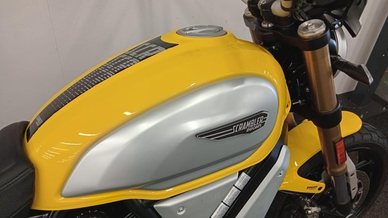 DUCATI SCRAMBLER 1100 ** FULL SERVICE HISTORY - BELTS DONE - 12 MONTH MOT **