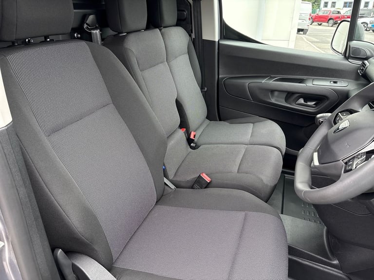2025 Peugeot Partner 1.5 BlueHDi 100 Professional Van Van Diesel Manual