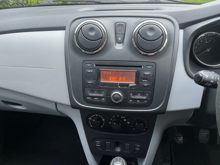 Dacia SANDERO 2013, 1149 (cc),MOT'd Until the 3rd of October 2026 - Image 7