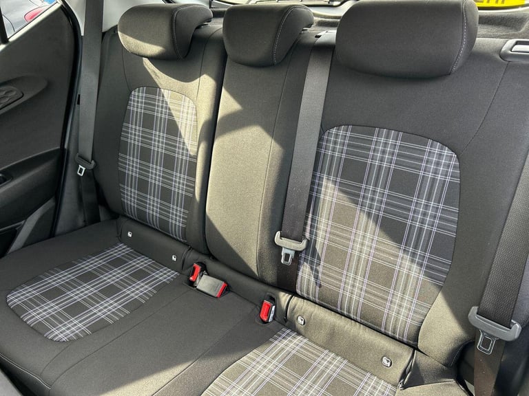 2024 Hyundai i10 1.0 Premium Hatchback 5dr Petrol Auto Euro 6 (s/s) (63 ps) Hatchback PETROL Auto...