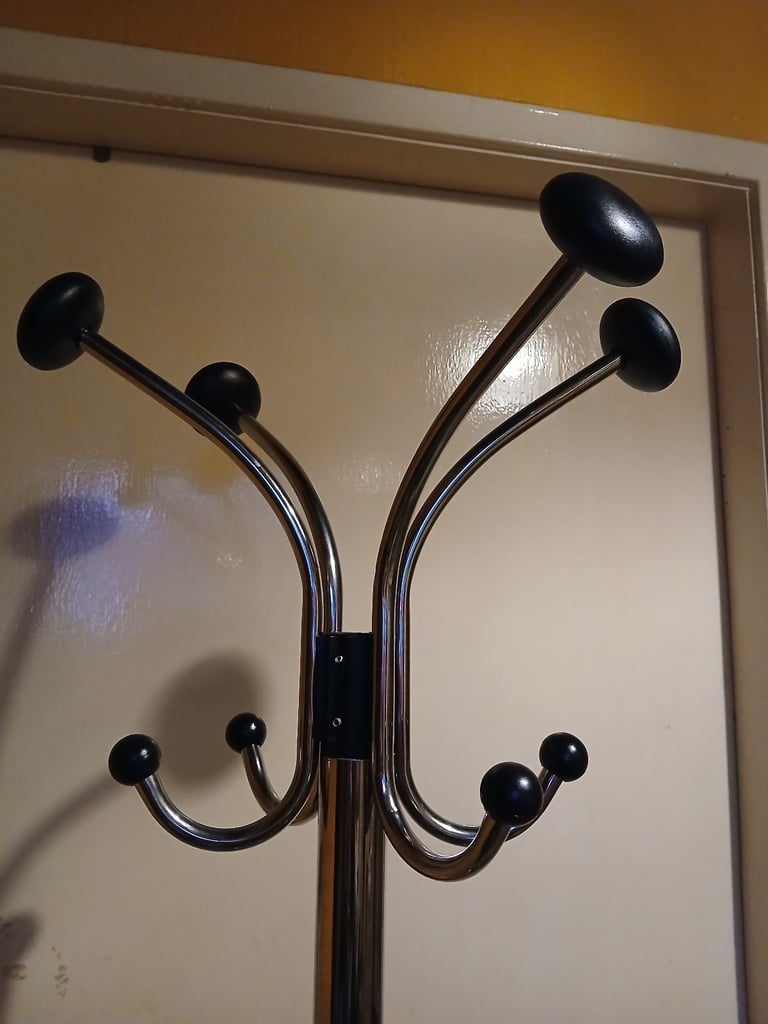 image for COAT HANGER CHROME  6 FEET IN HEIGHT 