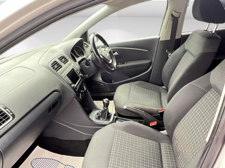 2015 Volkswagen Polo 1.4 TDI BlueMotion Tech SE Euro 6 (s/s) 5dr Diesel
